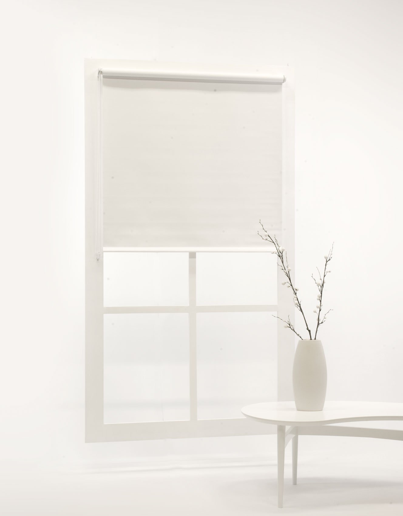 Blackout roller blind 38 mm, madetomeasure, white hastahome.co.uk