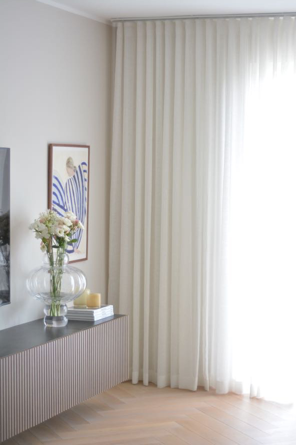 Made-to-measure curtain Malva, white